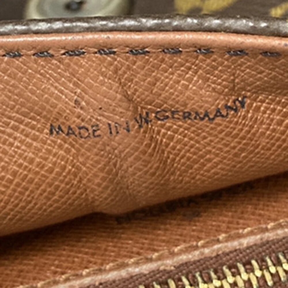 LOUIS VUITTON Saint Cloud MM Shoulder Bag Monogram Leather Brown - Picture 10 of 15